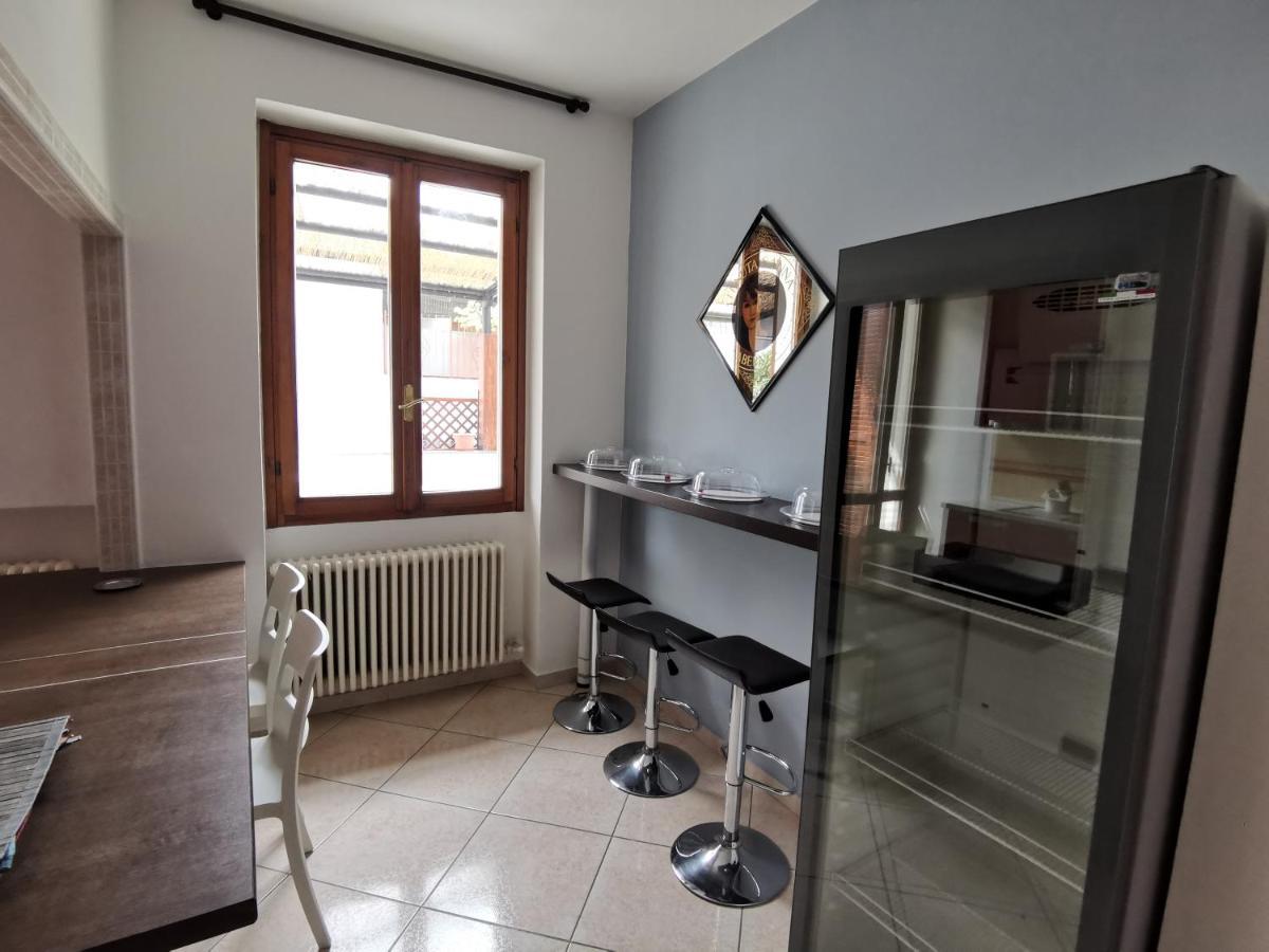 Beb I Portici Cernobbio Exterior foto