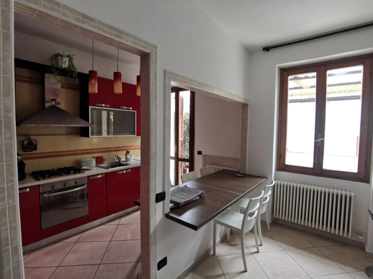 Beb I Portici Cernobbio Exterior foto