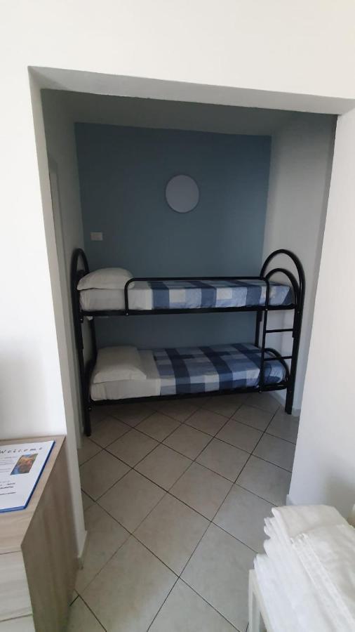 Beb I Portici Cernobbio Exterior foto